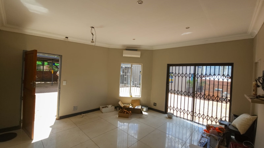 Commercial Property for Sale in Ifafi North West